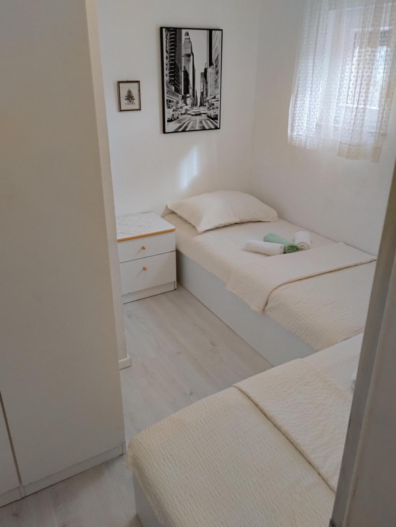 Braco Apartments By The Sea With A Sea View Zaboric Bagian luar foto