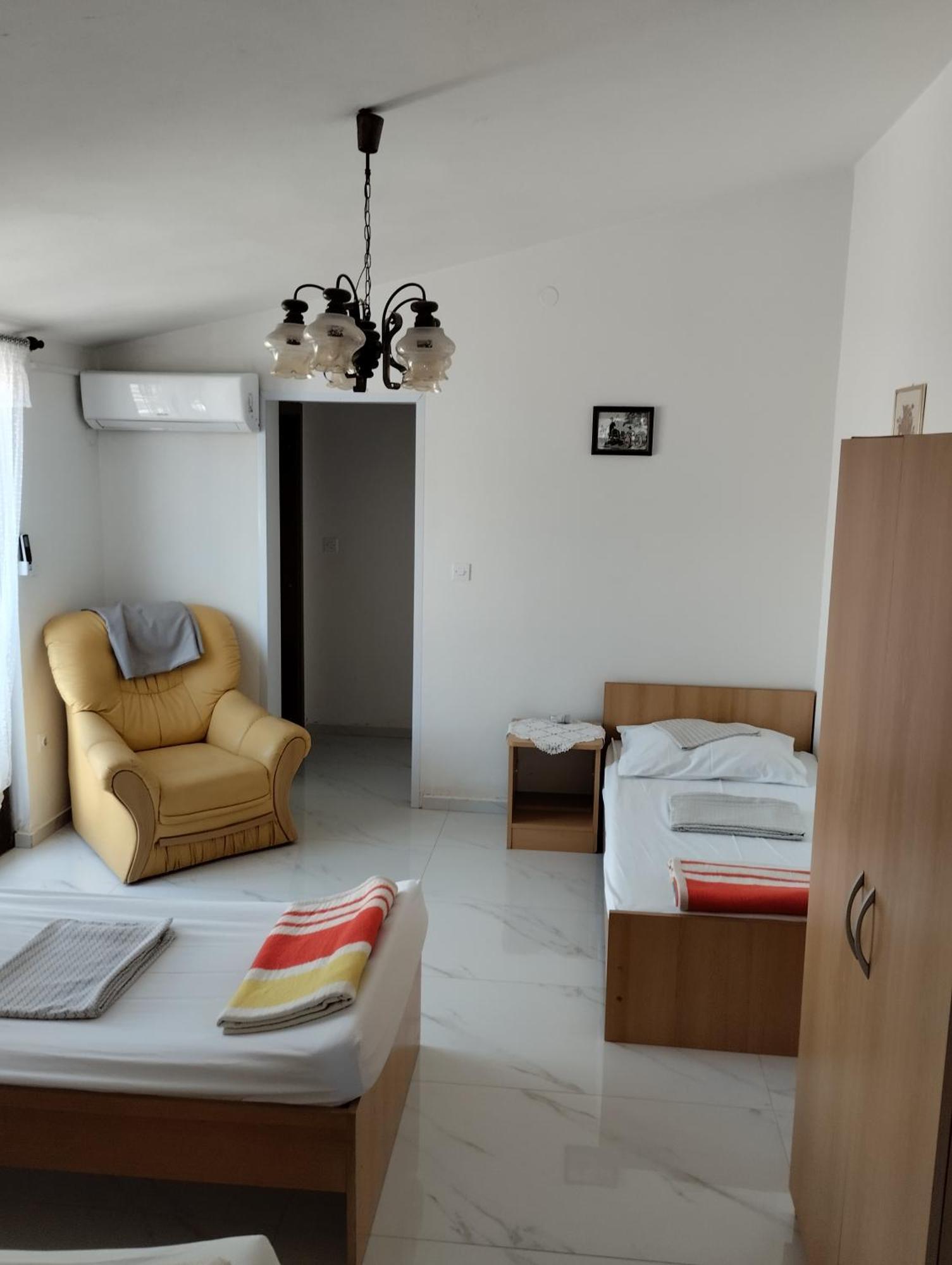 Braco Apartments By The Sea With A Sea View Zaboric Bagian luar foto